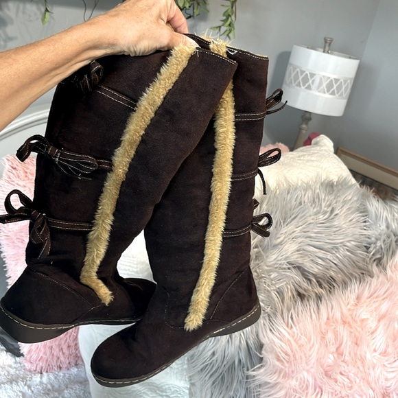 Comfy Winter Boots Dark Brown Womens 6.5 - Picture 4 of 11